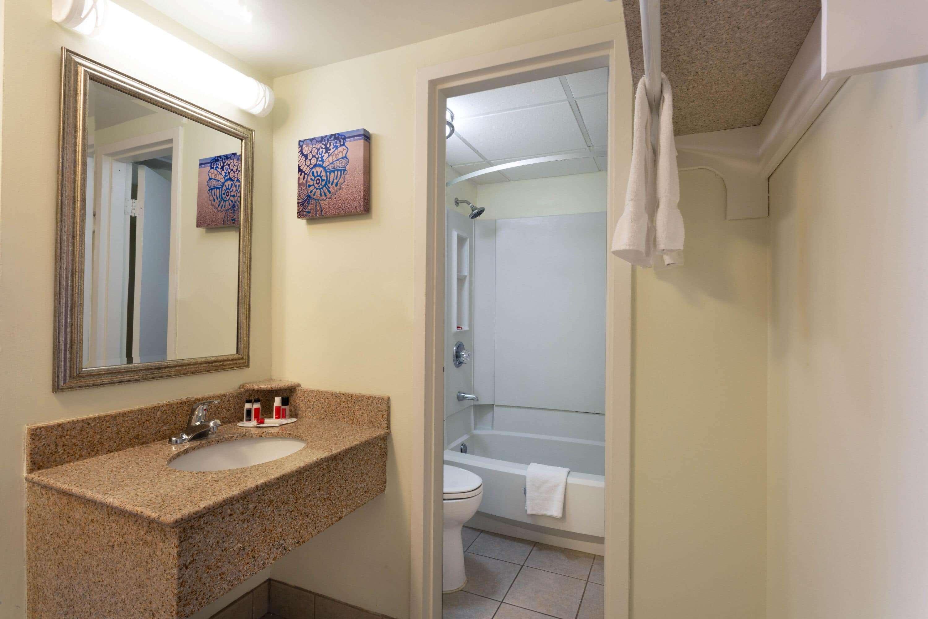Ramada Plaza By Wyndham Virginia Beach Oceanfront Екстериор снимка