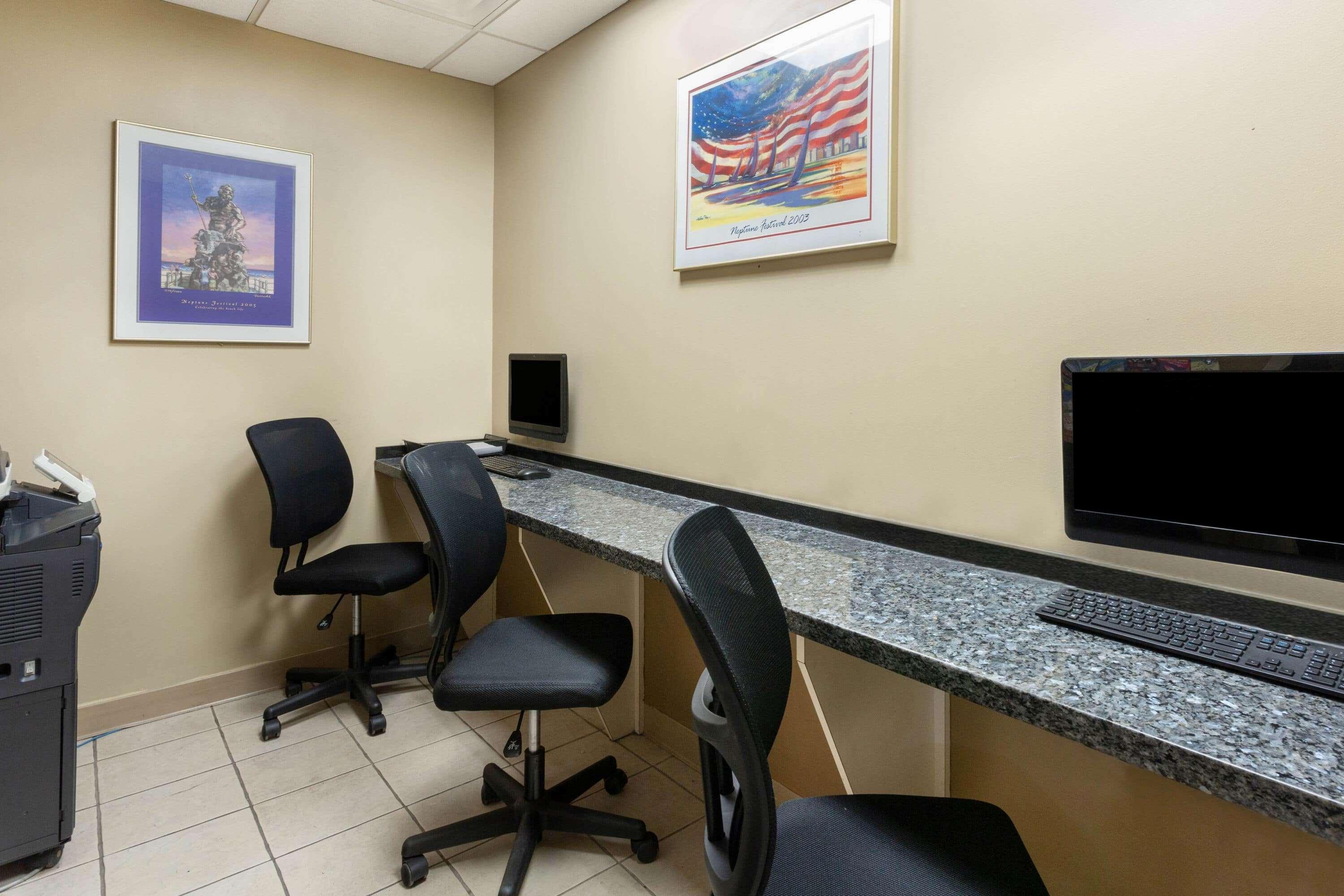 Ramada Plaza By Wyndham Virginia Beach Oceanfront Екстериор снимка