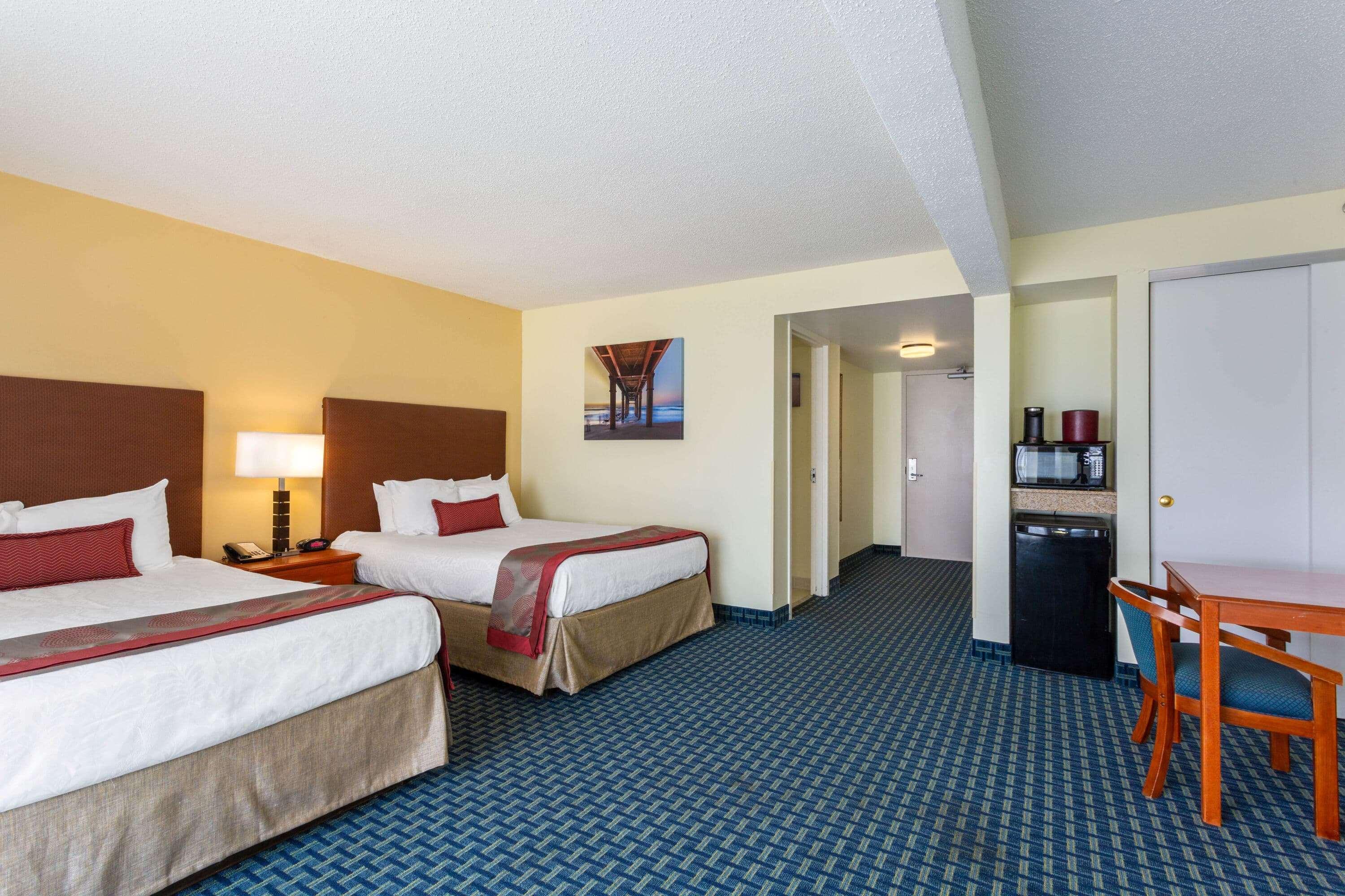 Ramada Plaza By Wyndham Virginia Beach Oceanfront Екстериор снимка