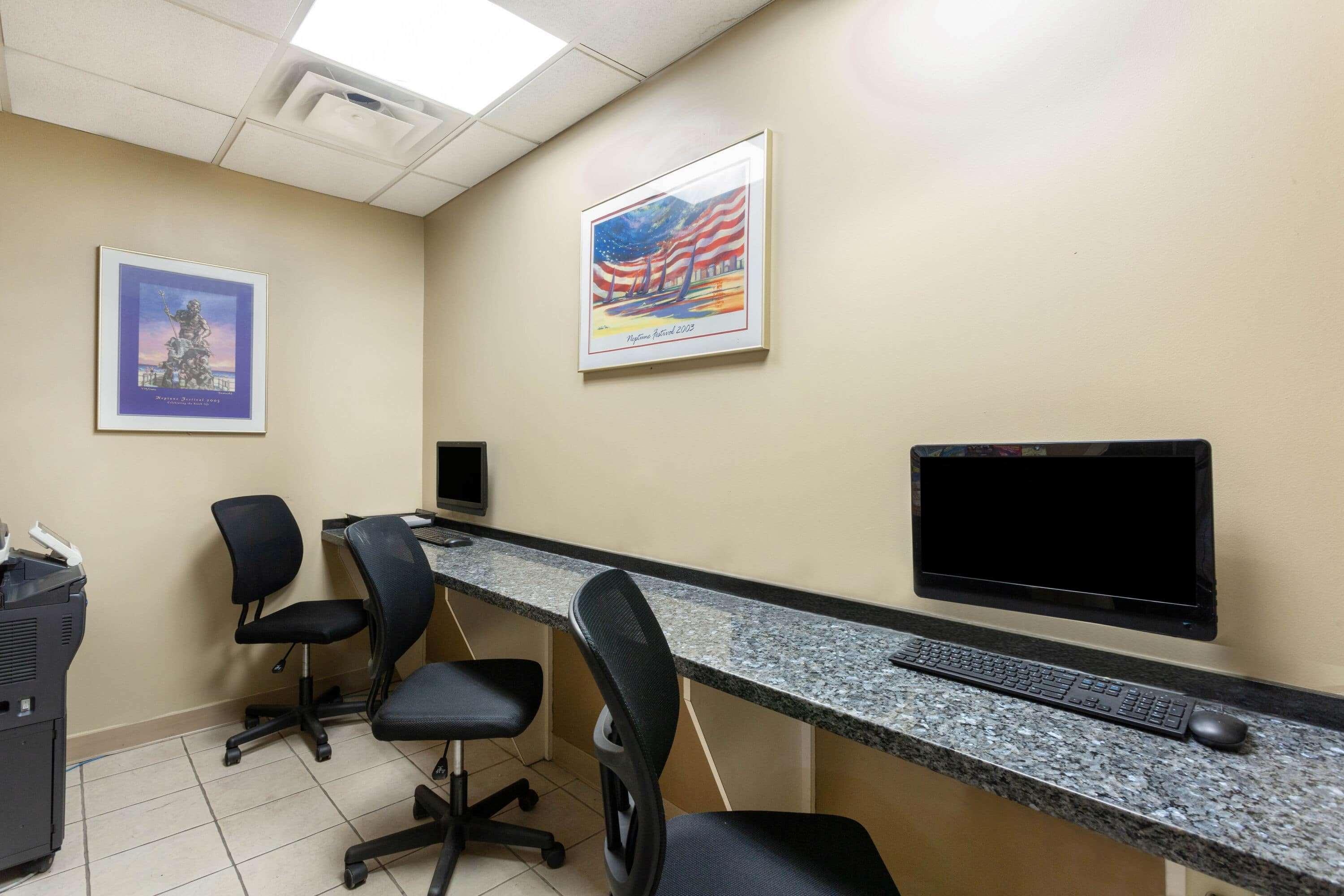 Ramada Plaza By Wyndham Virginia Beach Oceanfront Екстериор снимка