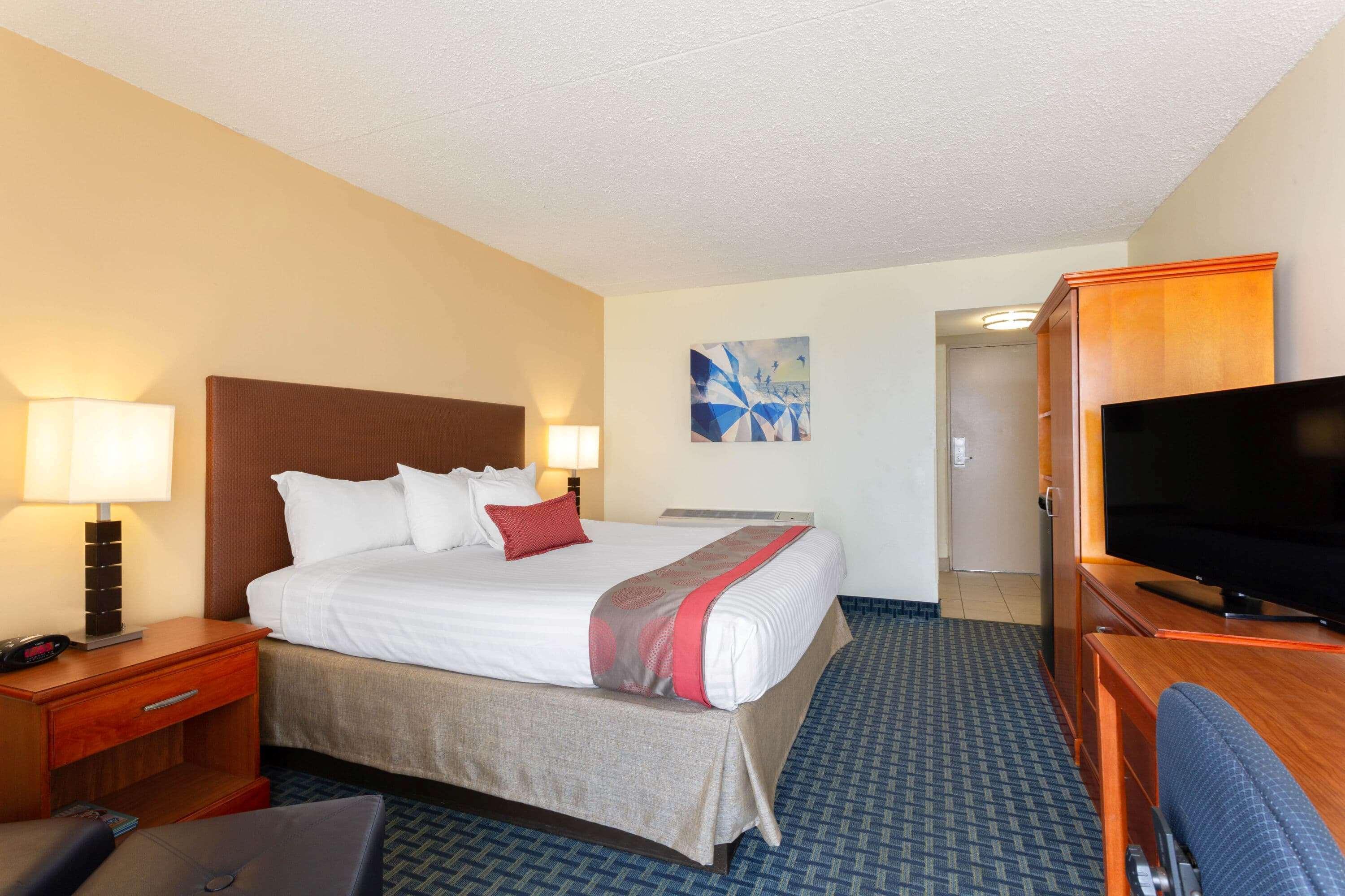 Ramada Plaza By Wyndham Virginia Beach Oceanfront Екстериор снимка