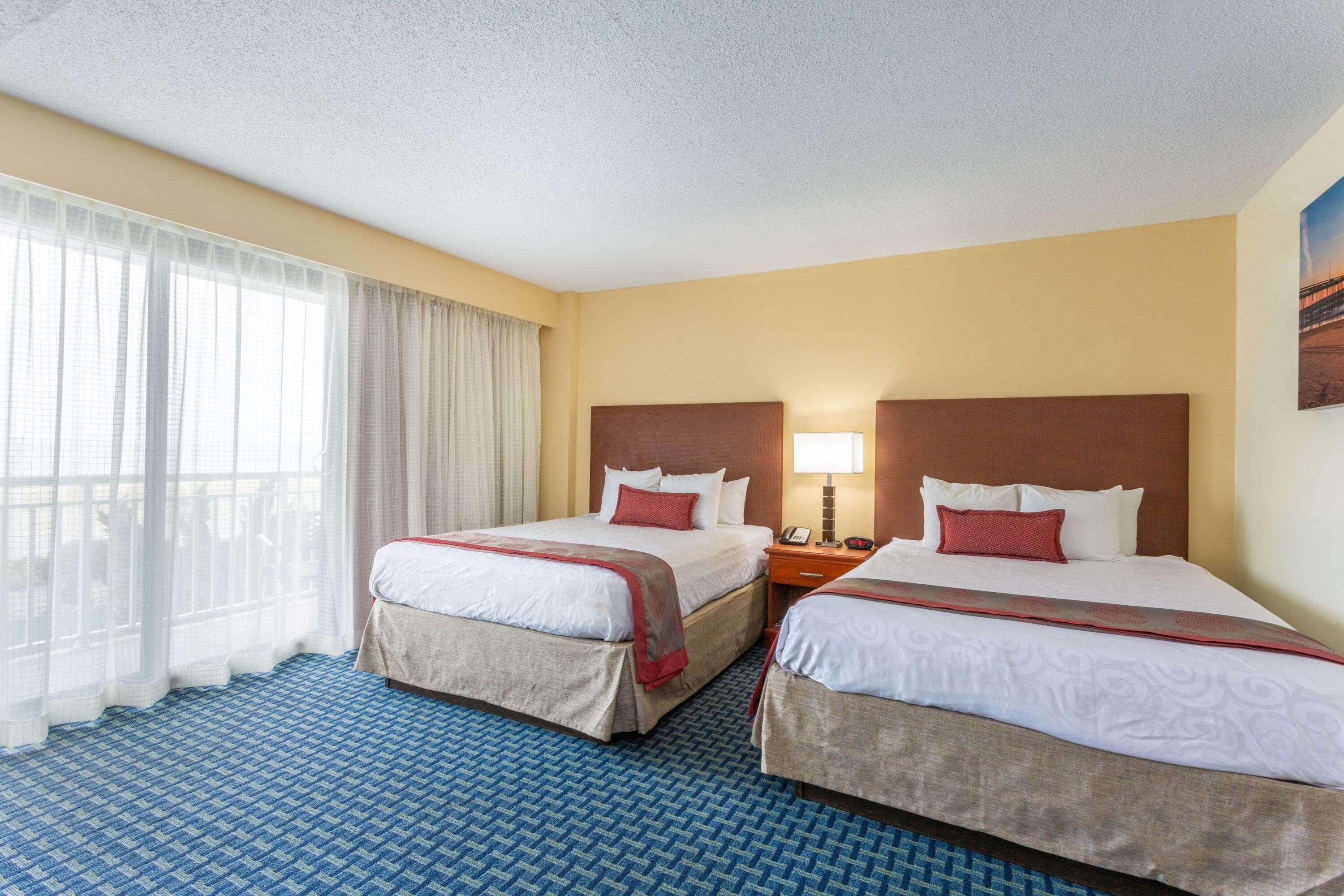 Ramada Plaza By Wyndham Virginia Beach Oceanfront Екстериор снимка