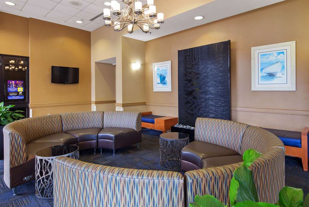 Ramada Plaza By Wyndham Virginia Beach Oceanfront Интериор снимка
