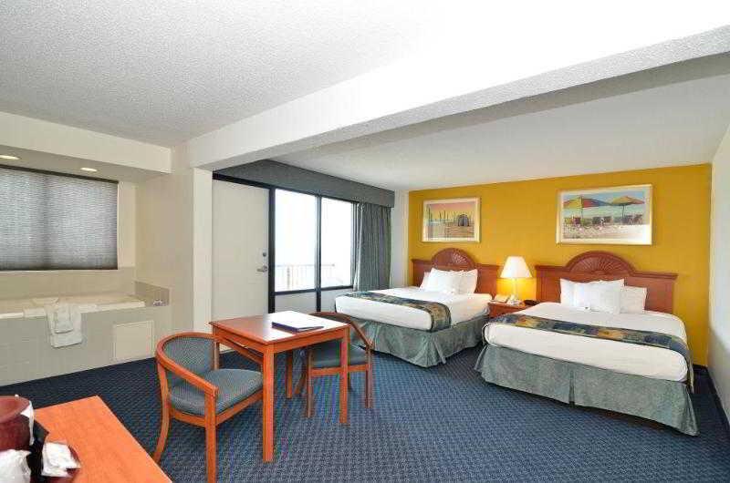 Ramada Plaza By Wyndham Virginia Beach Oceanfront Екстериор снимка