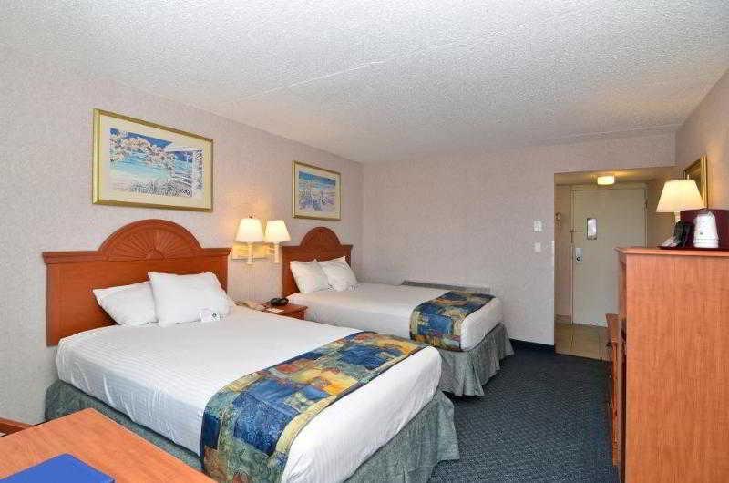 Ramada Plaza By Wyndham Virginia Beach Oceanfront Екстериор снимка